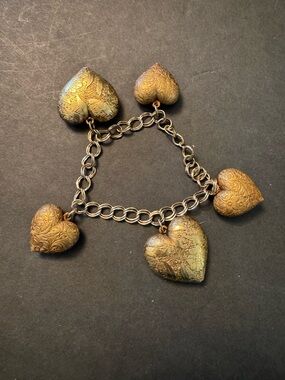 Vintage Gold Heart Charm Bracelet - Women Jewelry